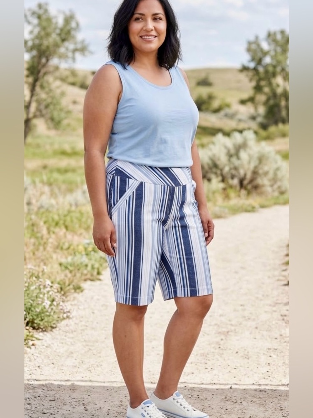Westbound, Blue & White Striped Bermuda Shorts, NWT, size 14W, pull-on style.